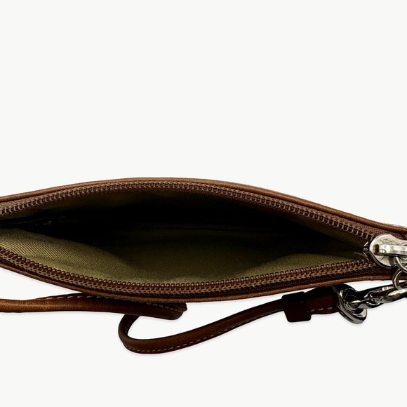 Vintage Y2K Coach Leather Small Zipper Wristlet Wallet | Brown | Silver Hardware - Picture 8 of 10